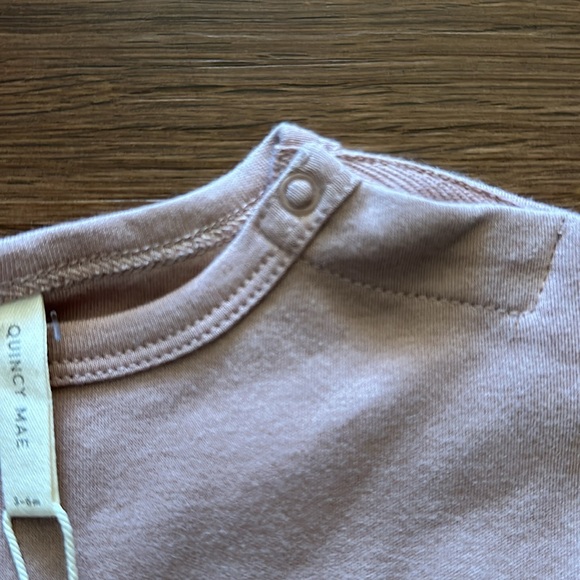 Quincy Mae Infant shirt - Picture 4 of 4